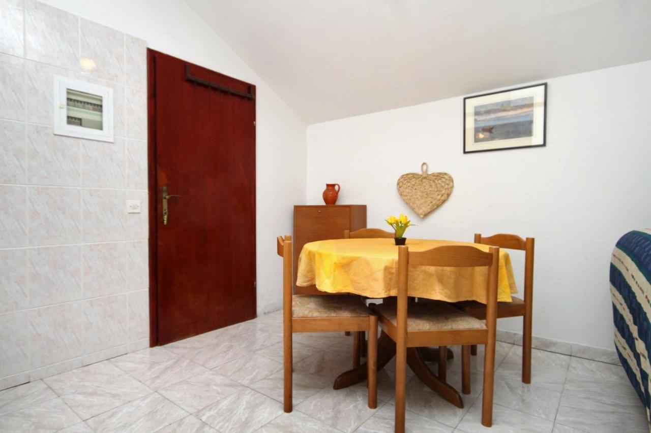 Apartments By The Sea Drvenik Donja Vala, Makarska - 6658 ภายนอก รูปภาพ